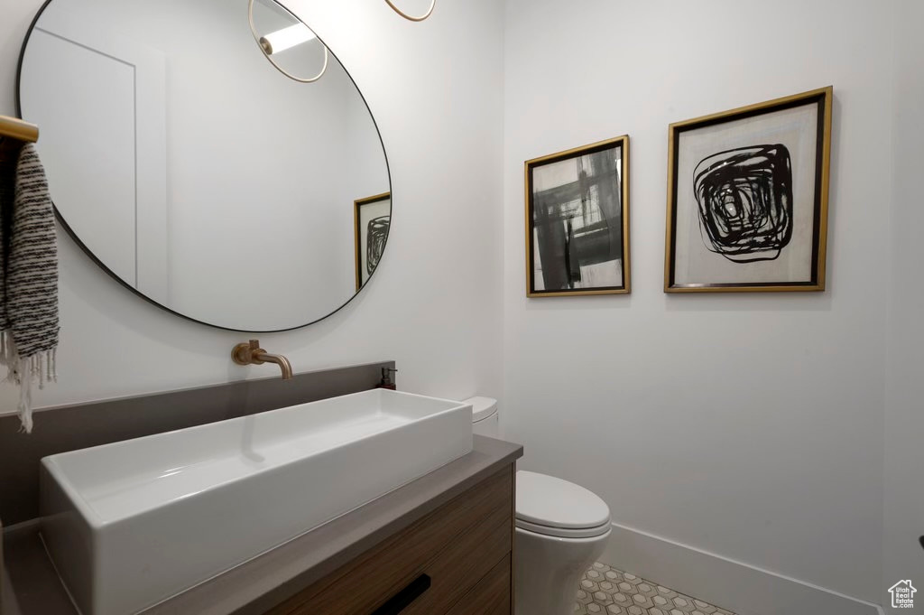 Highland, Utah 84003, United States, 4 Bedrooms Bedrooms, ,4 BathroomsBathrooms,Residential,Pending,110879