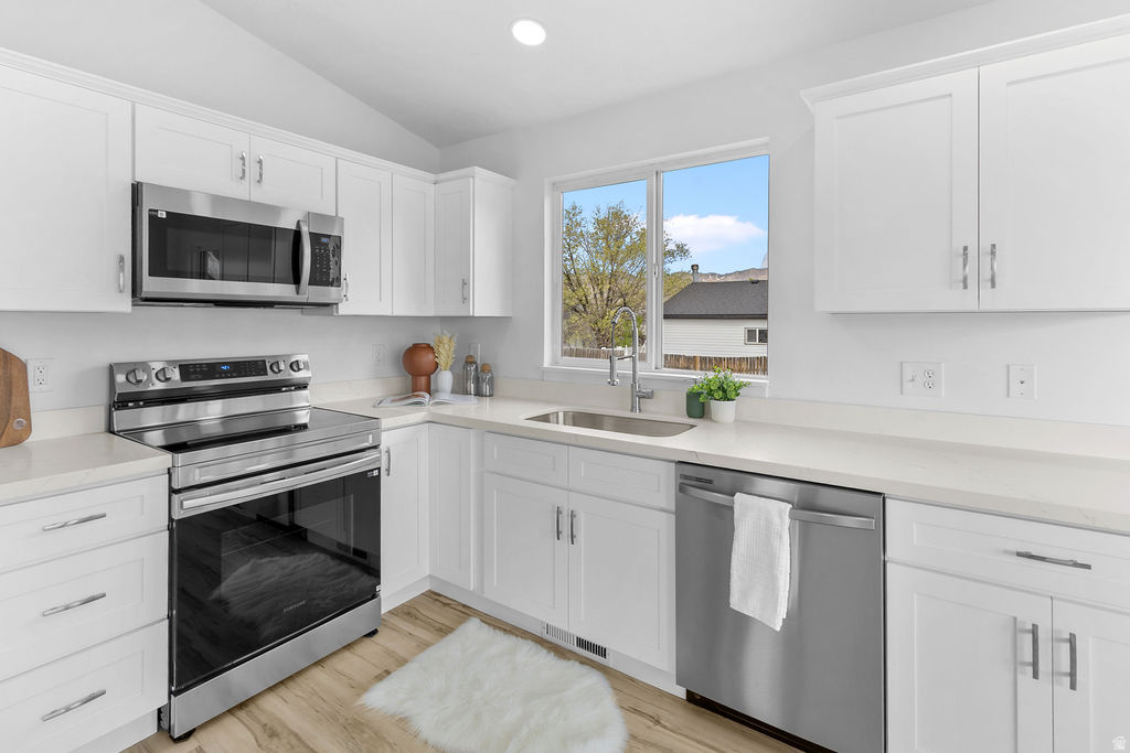 THE RIDGE - Residential