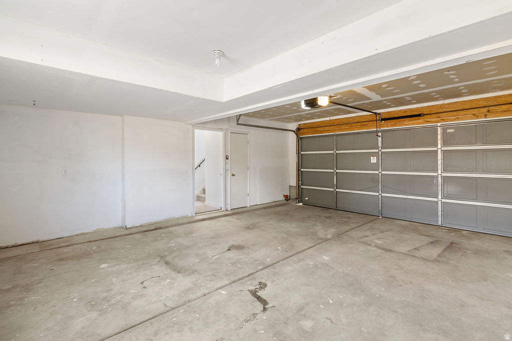 THE RIDGE - Residential