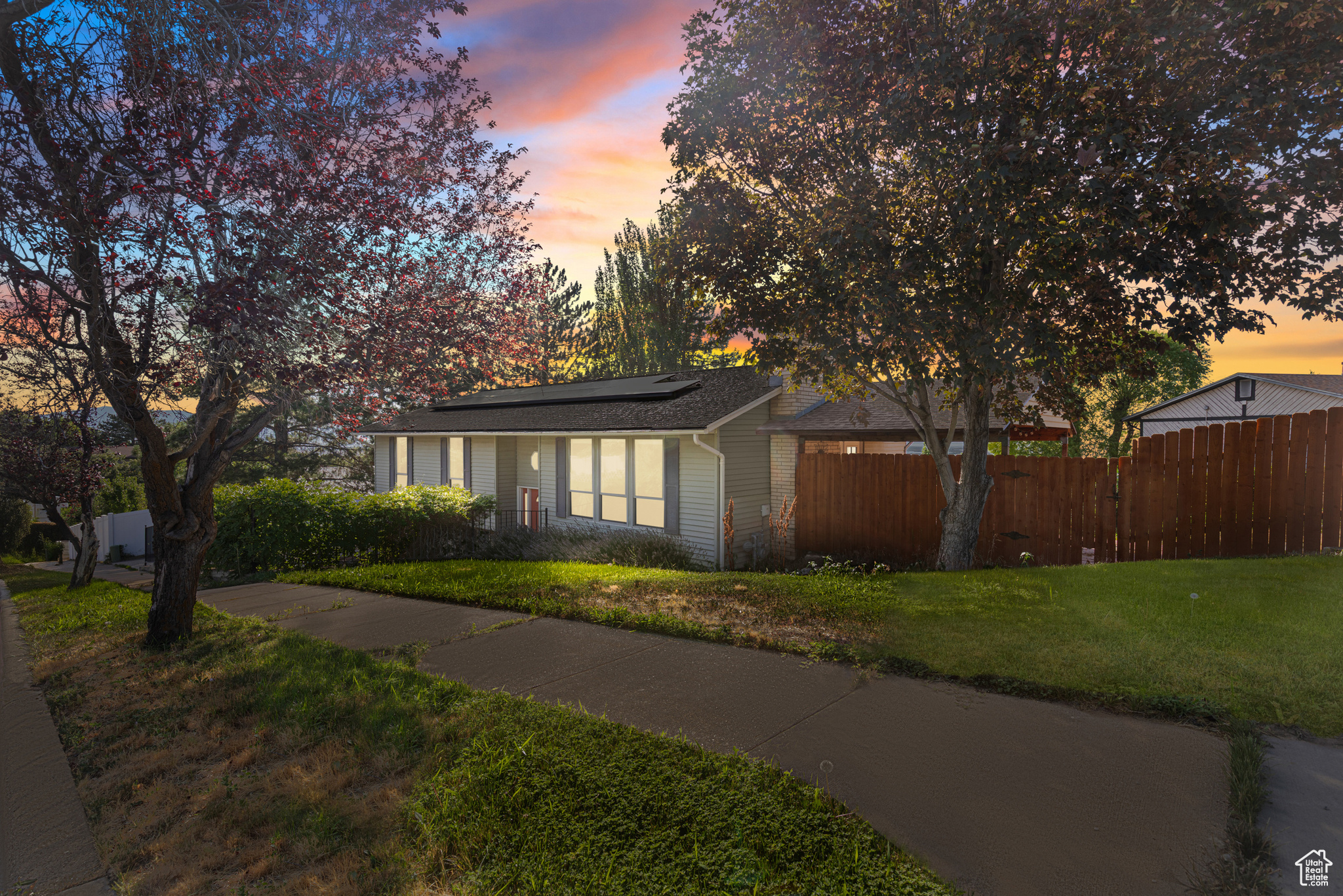 LAKEVIEW ESTATES - Residential