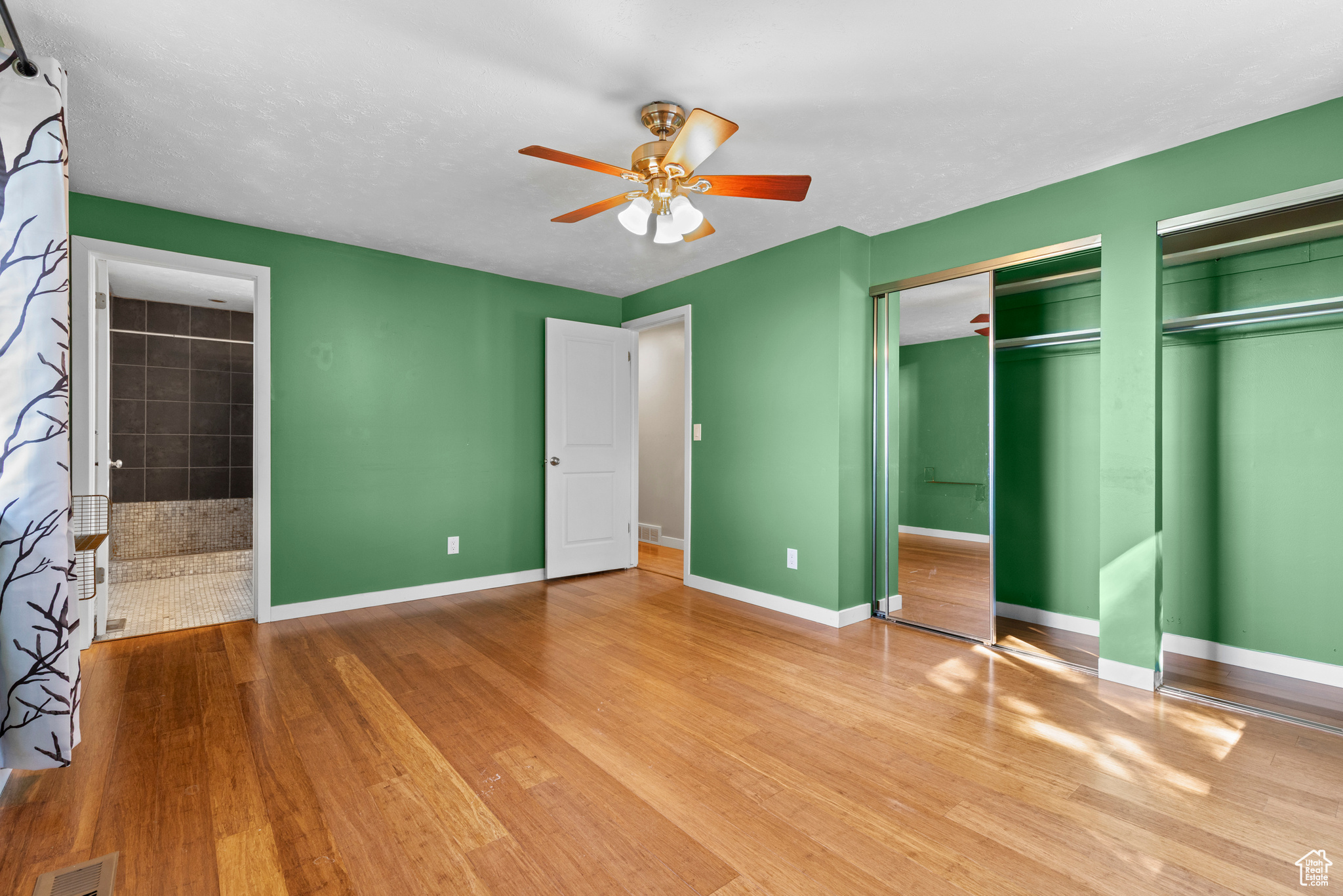 LAKEVIEW ESTATES - Residential