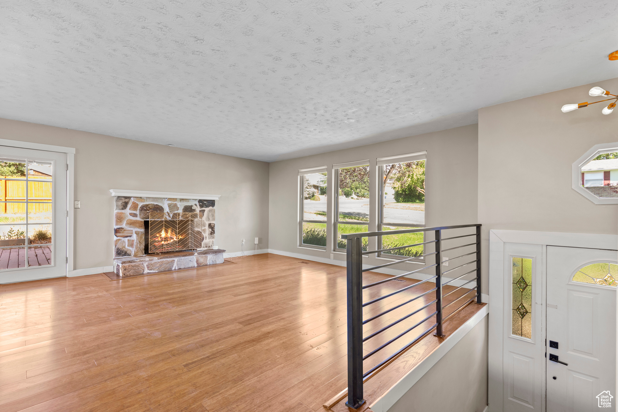 LAKEVIEW ESTATES - Residential