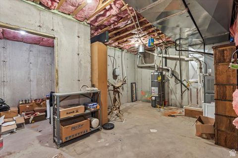 Tiny photo for 1586 W ROCK HOLLOW DR, Bluffdale, UT 84065 (MLS # 2115588)