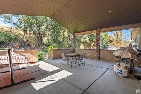 Tiny photo for 1586 W ROCK HOLLOW DR, Bluffdale, UT 84065 (MLS # 2115588)