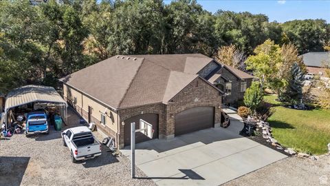 Tiny photo for 1586 W ROCK HOLLOW DR, Bluffdale, UT 84065 (MLS # 2115588)