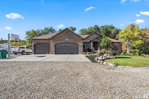 Tiny photo for 1586 W ROCK HOLLOW DR, Bluffdale, UT 84065 (MLS # 2115588)