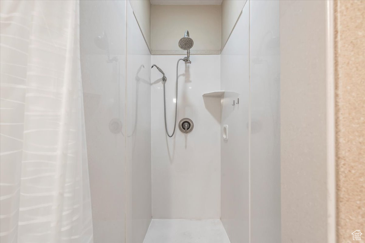 SHANE PARRY - Residential