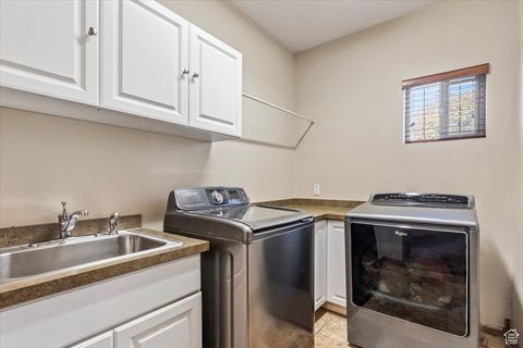 Tiny photo for 1586 W ROCK HOLLOW DR, Bluffdale, UT 84065 (MLS # 2115588)