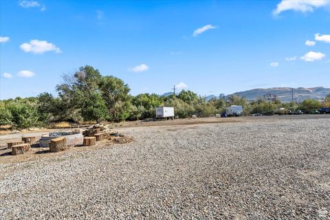 Tiny photo for 1586 W ROCK HOLLOW DR, Bluffdale, UT 84065 (MLS # 2115588)