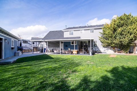 Tiny photo for 5204 S BRIGHT MORNING CIR, Taylorsville, UT 84123 (MLS # 2150866)