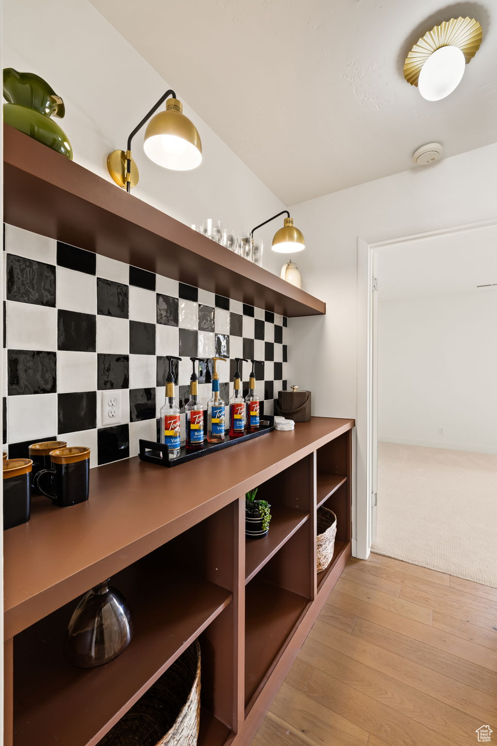 JOSEPH E OLSEN BLK 7-B - Residential