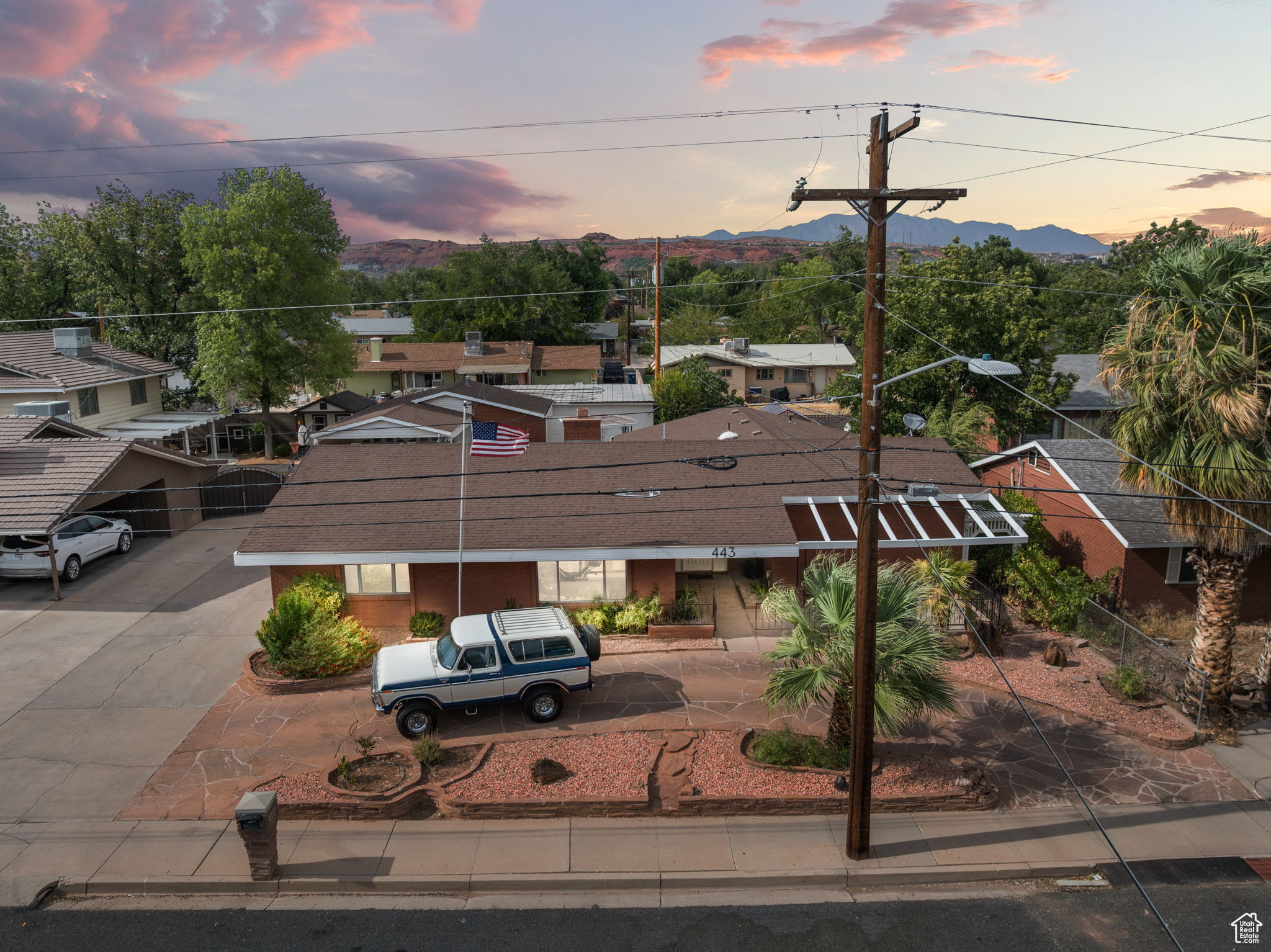 JOSEPH E OLSEN BLK 7-B - Residential