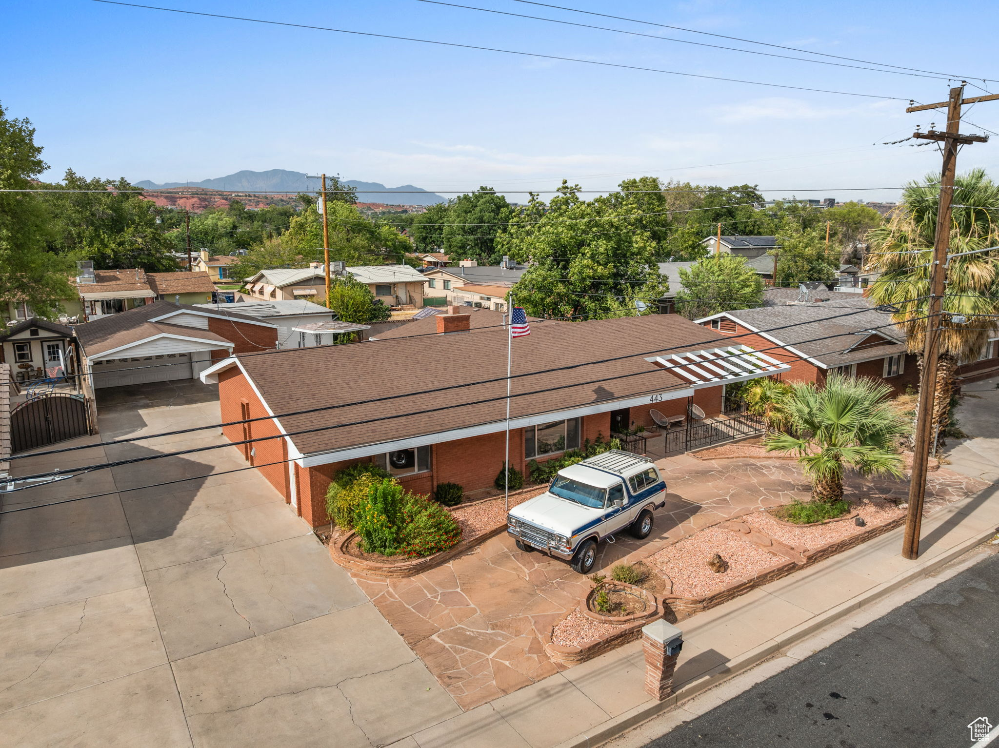 JOSEPH E OLSEN BLK 7-B - Residential