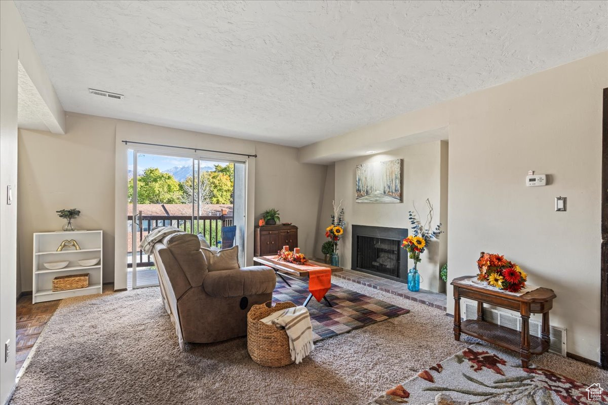 WILLOWS CONDM - Residential