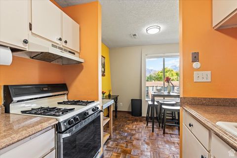 Tiny photo for 5396 S WILLOW LN E #E, Murray, UT 84107 (MLS # 2118996)