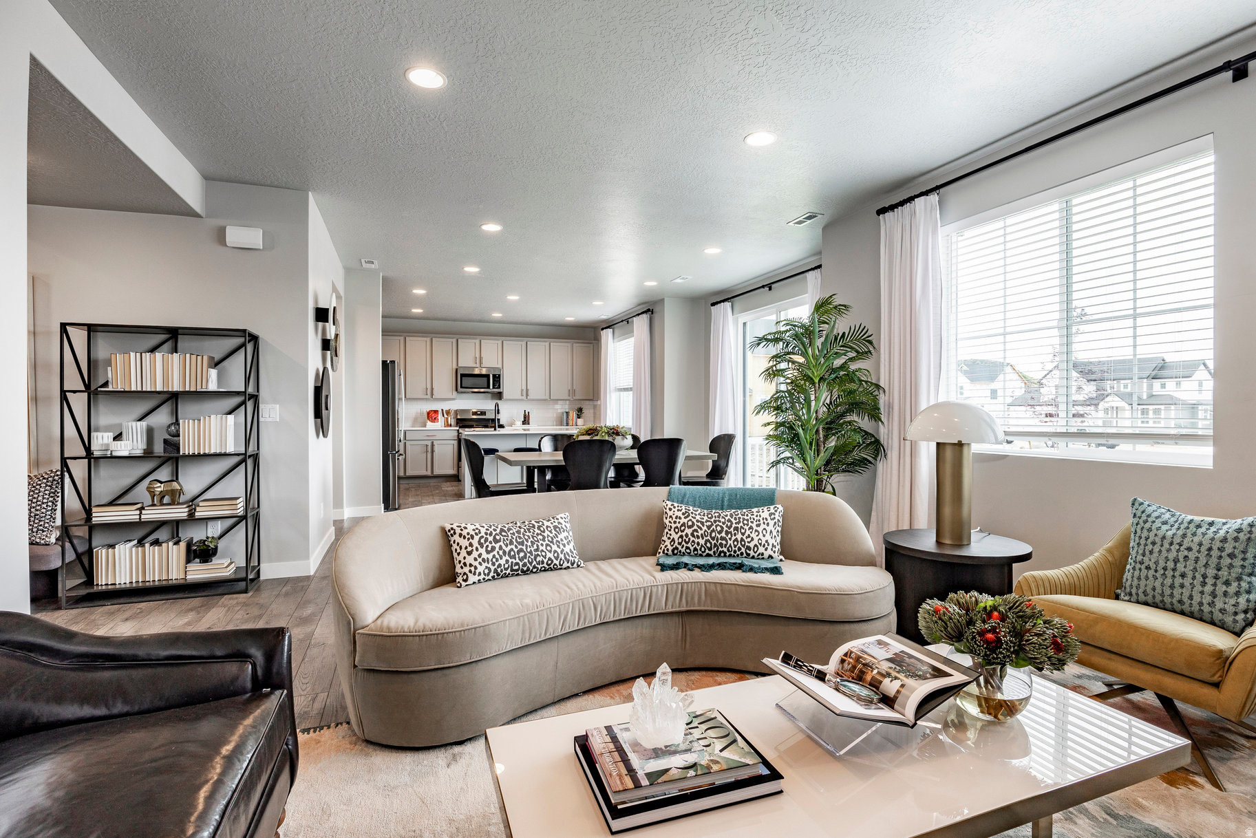 FRANCIS COMMONS - Residential