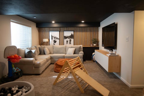 Tiny photo for 652 E CLEARWATER DR N, Layton, UT 84041 (MLS # 2186046)