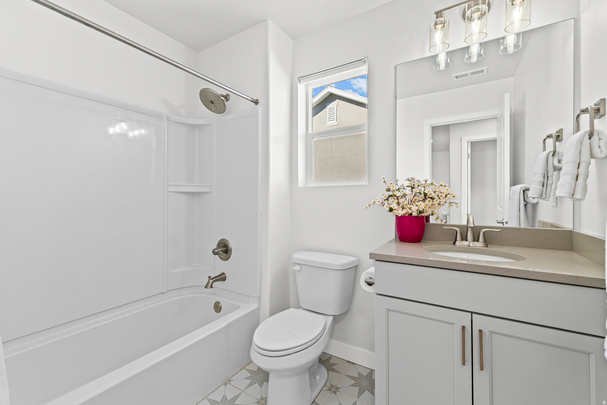 SHORELINE CREEKSIDE - Residential