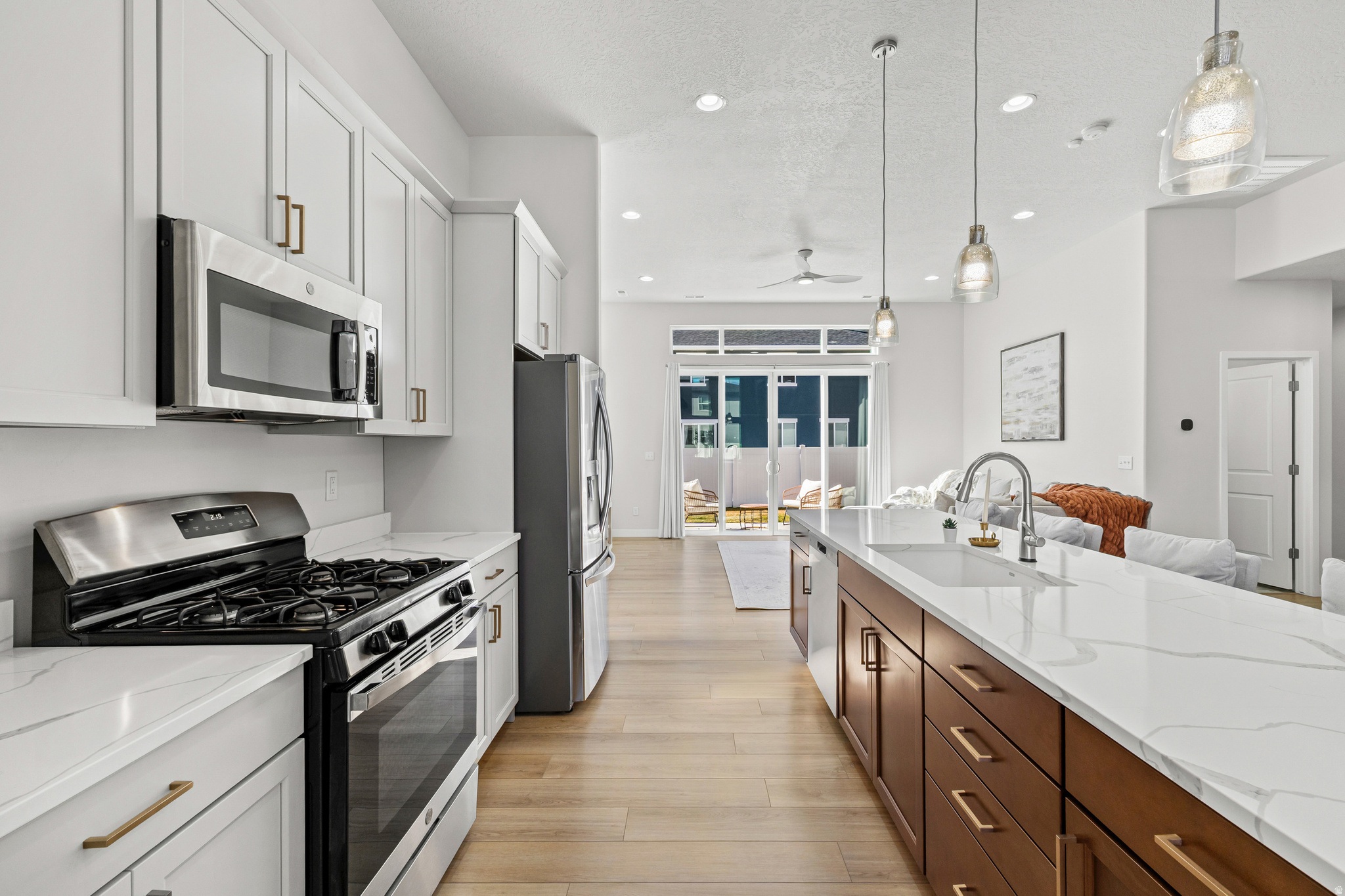 SHORELINE CREEKSIDE - Residential