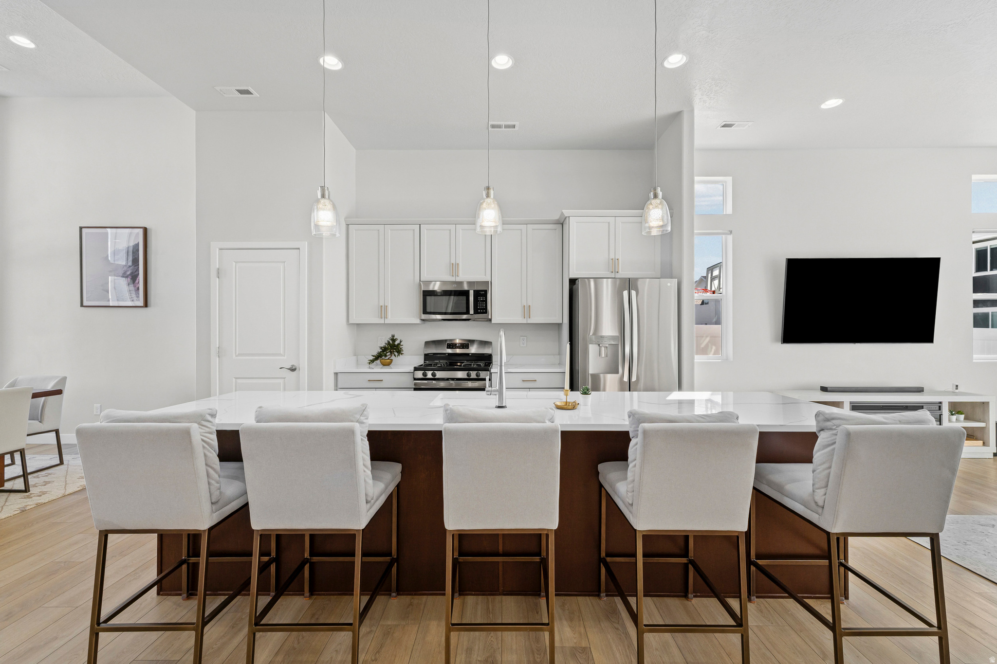 SHORELINE CREEKSIDE - Residential