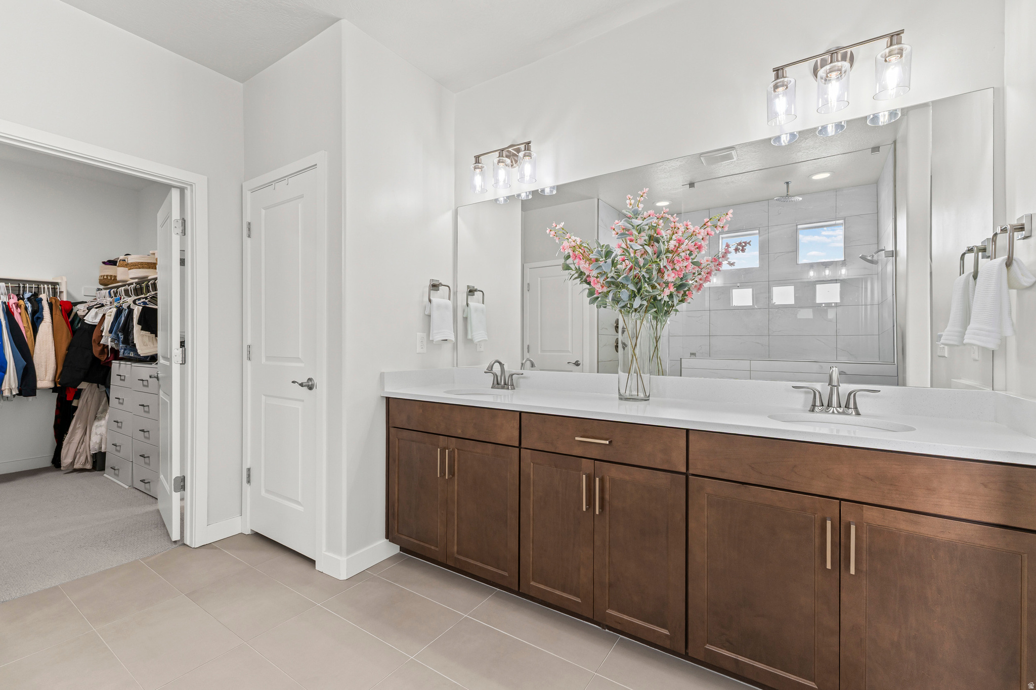 SHORELINE CREEKSIDE - Residential