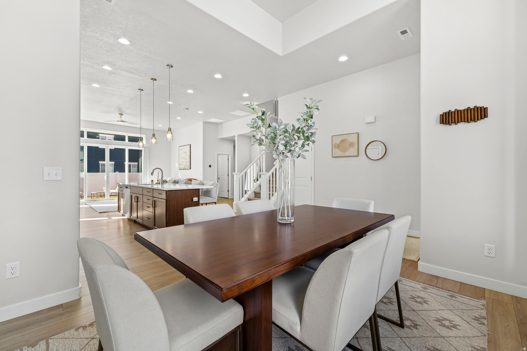 SHORELINE CREEKSIDE - Residential