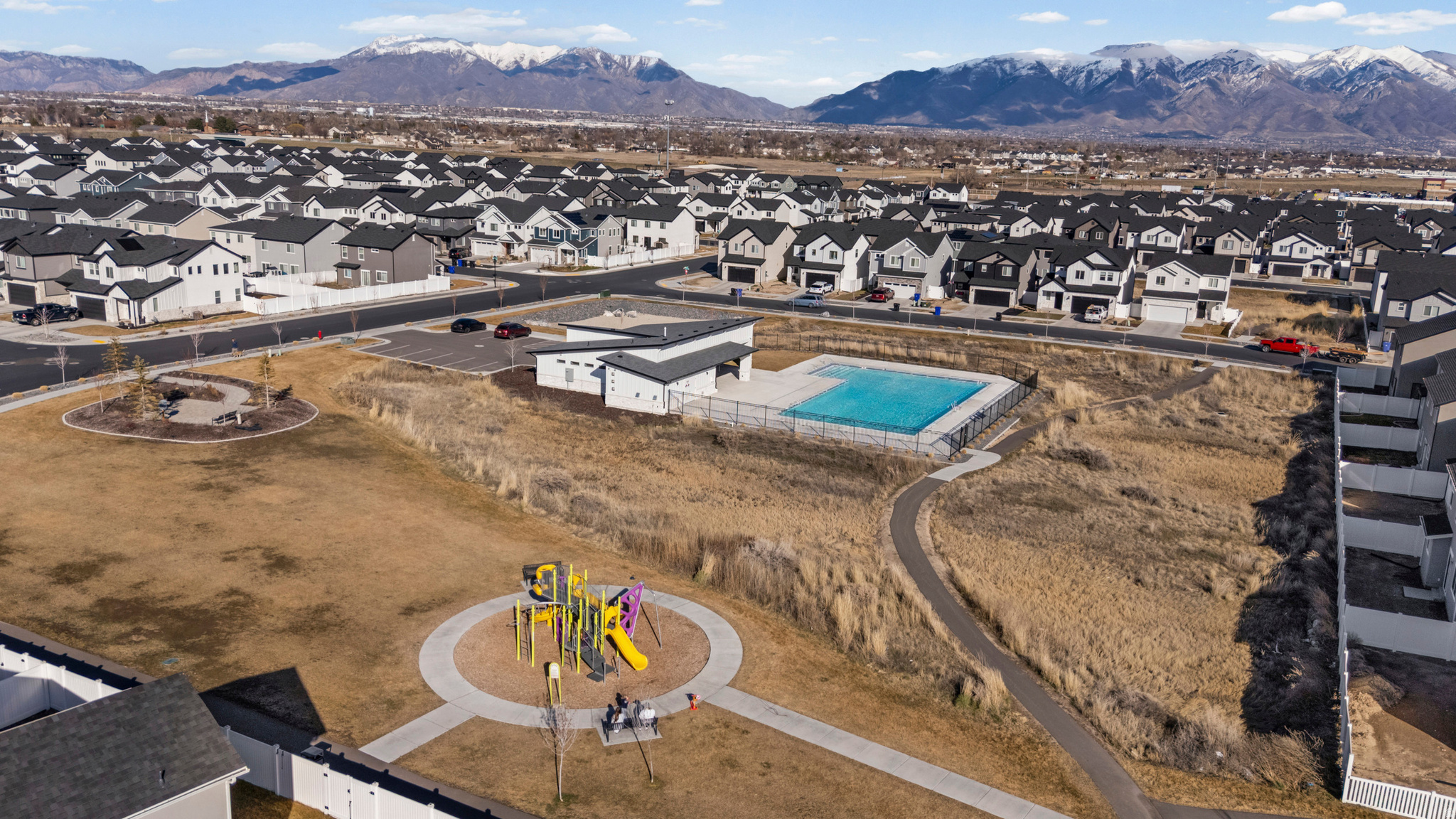 SHORELINE CREEKSIDE - Residential