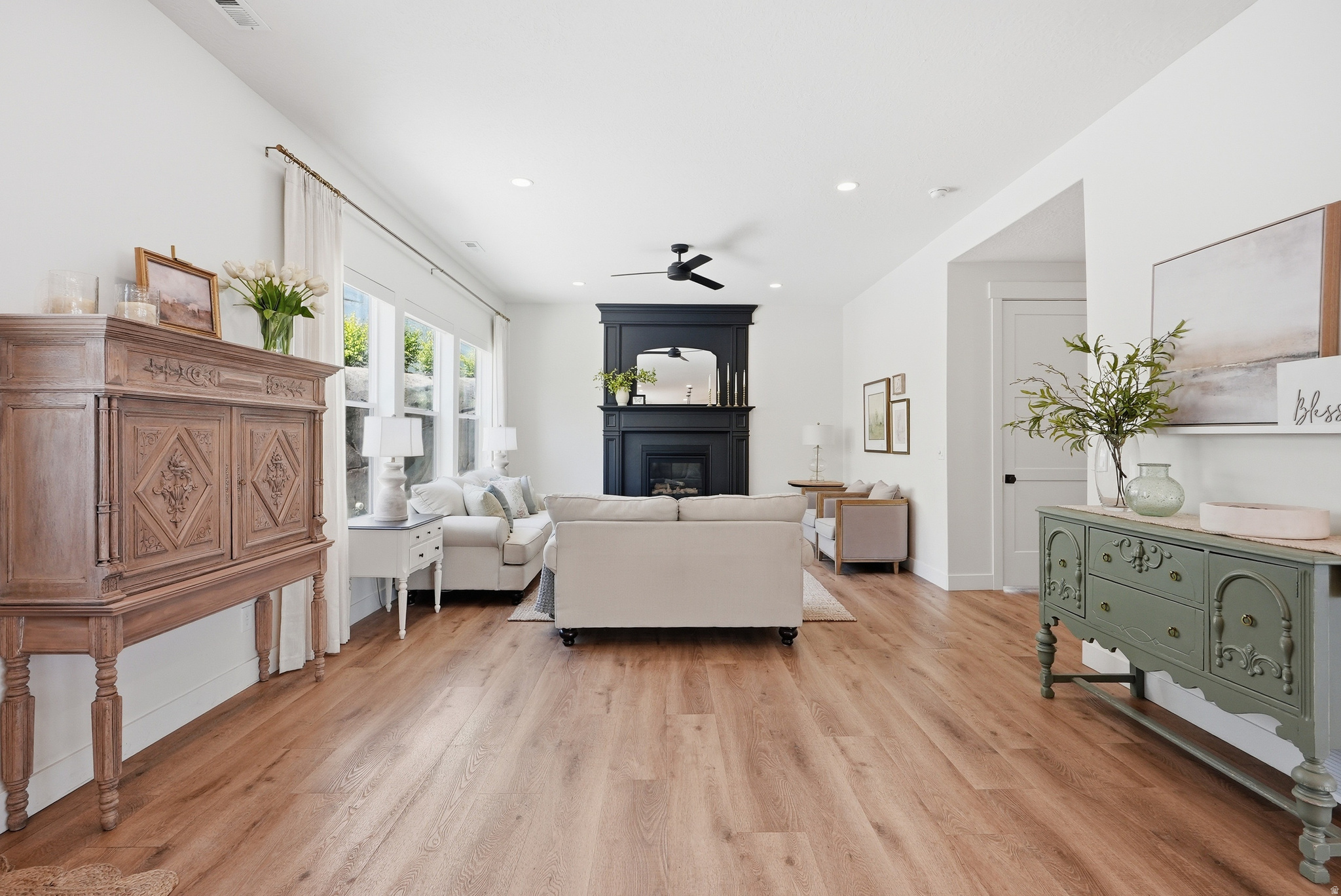 CLOVER RIDGE - Residential