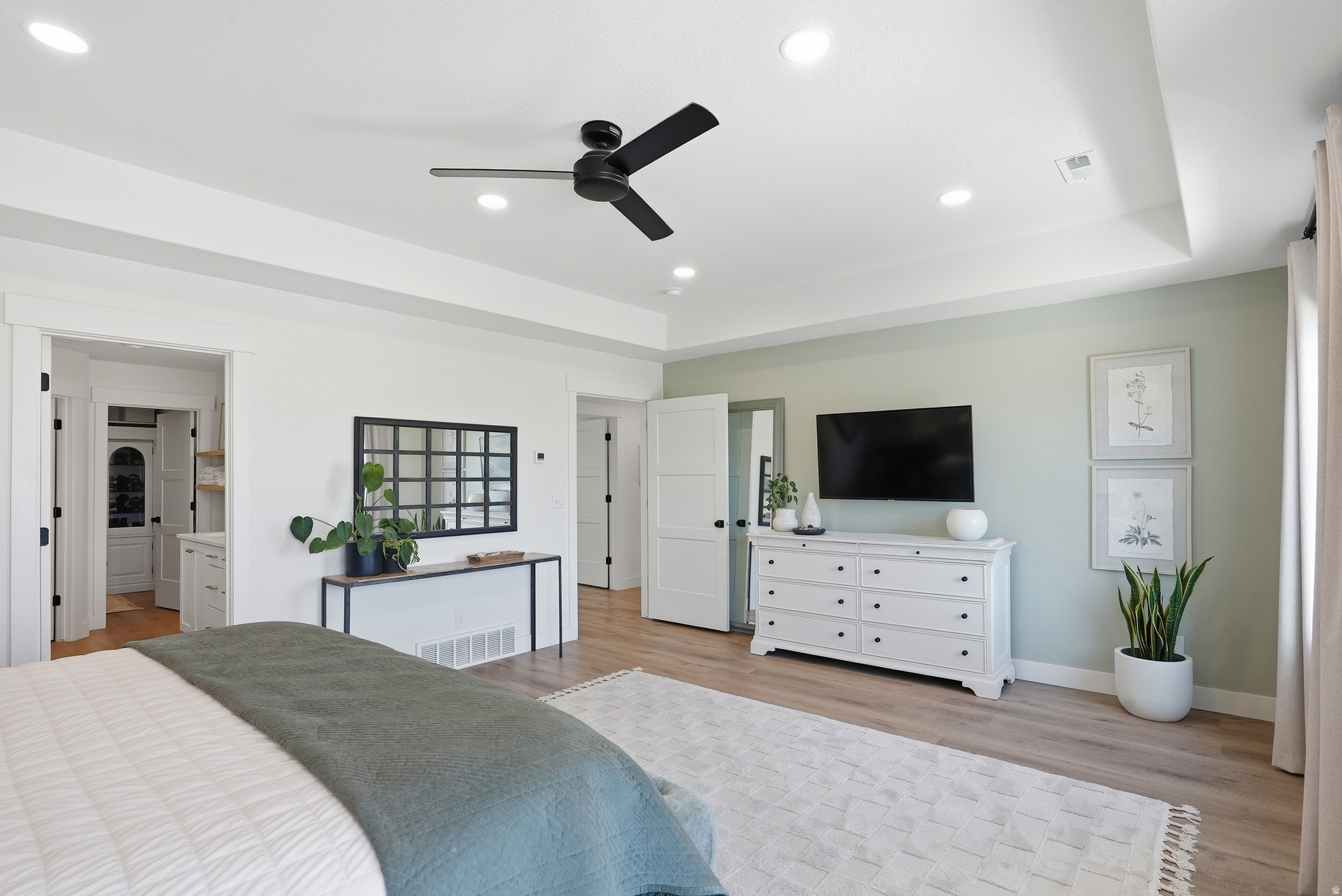 CLOVER RIDGE - Residential