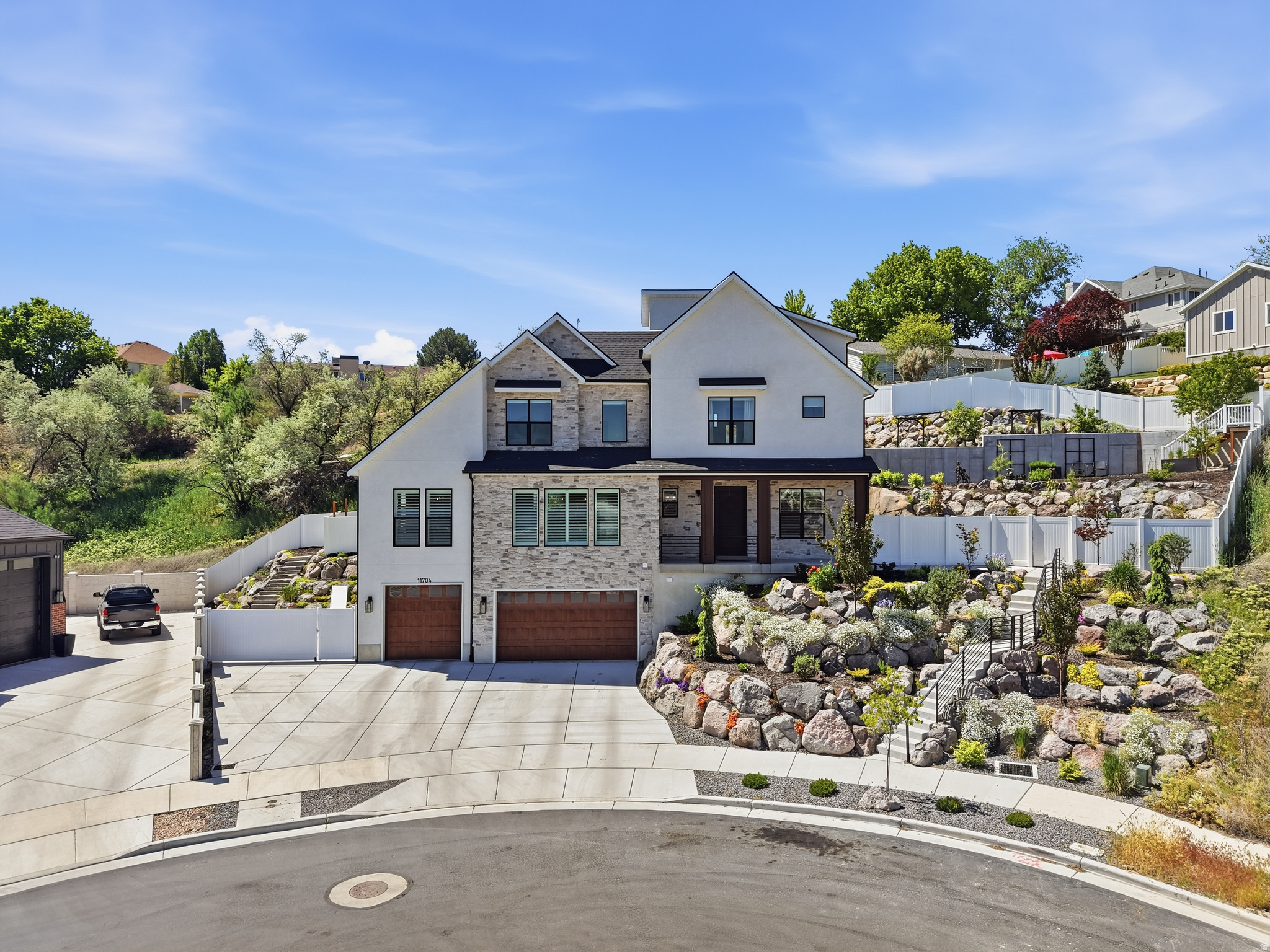 CLOVER RIDGE - Residential