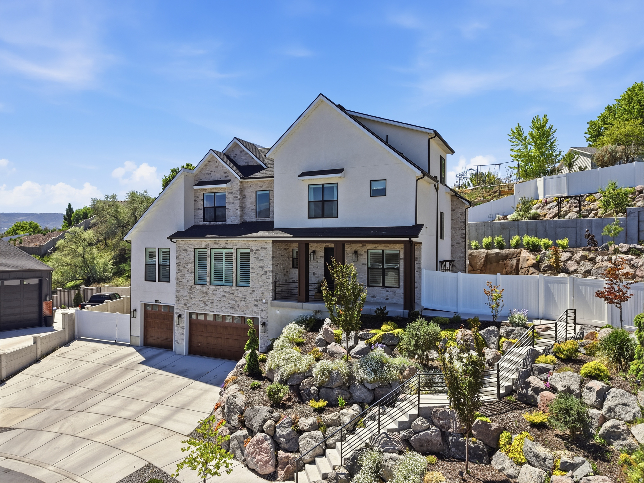 CLOVER RIDGE - Residential