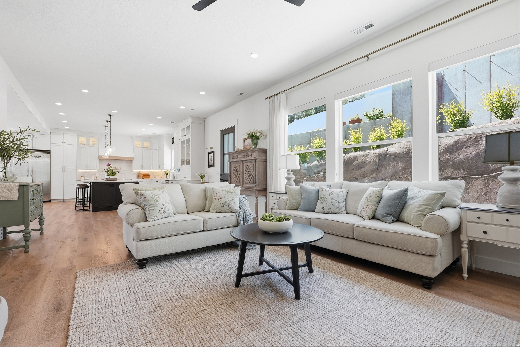 CLOVER RIDGE - Residential