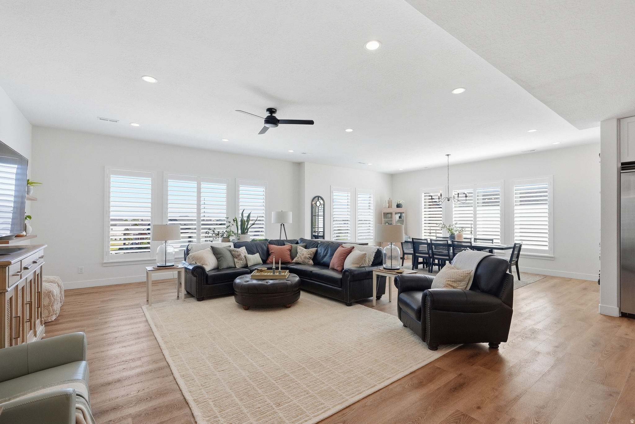 CLOVER RIDGE - Residential