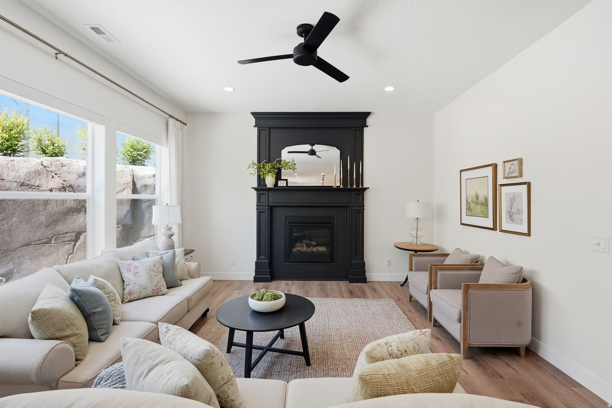 CLOVER RIDGE - Residential