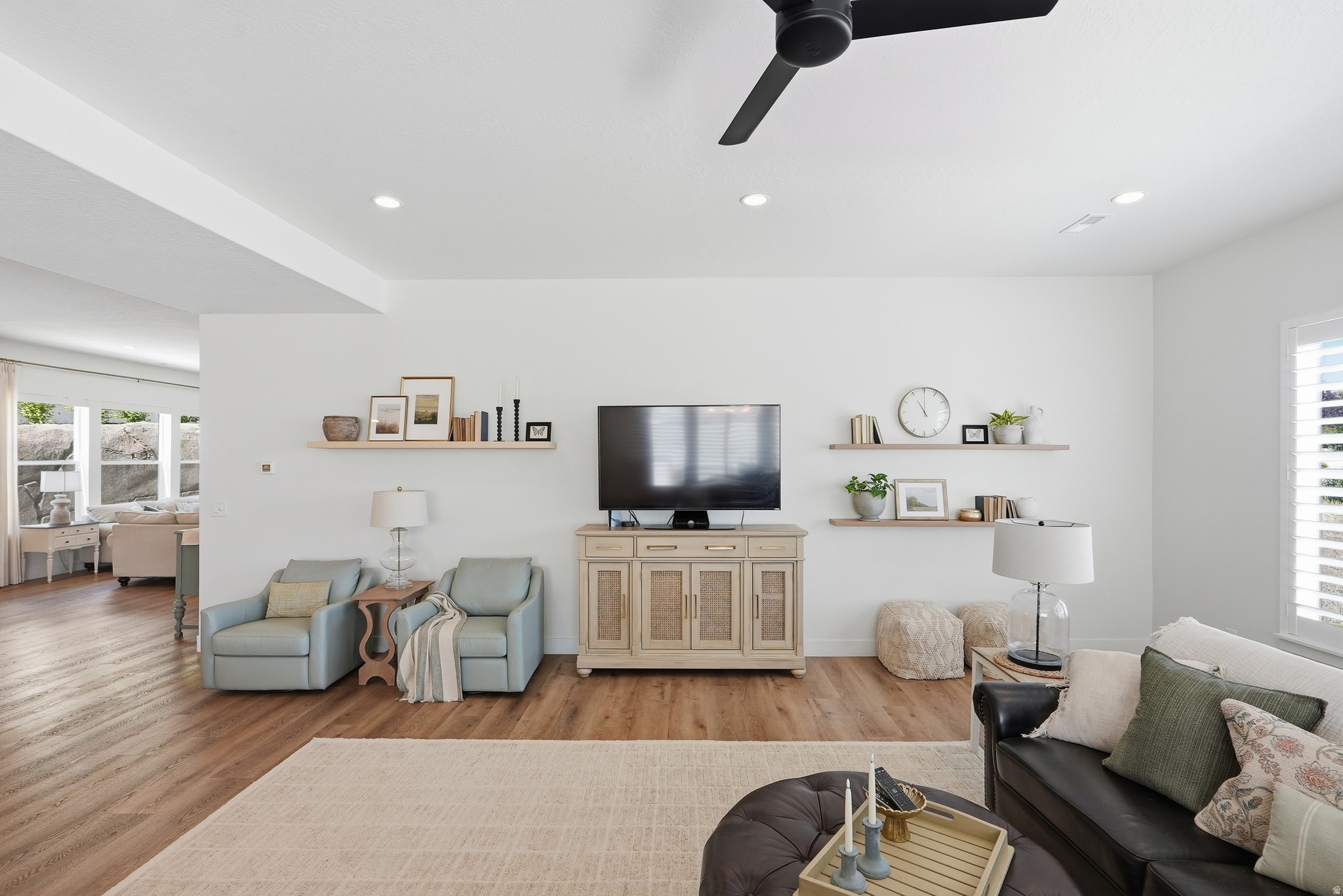 CLOVER RIDGE - Residential