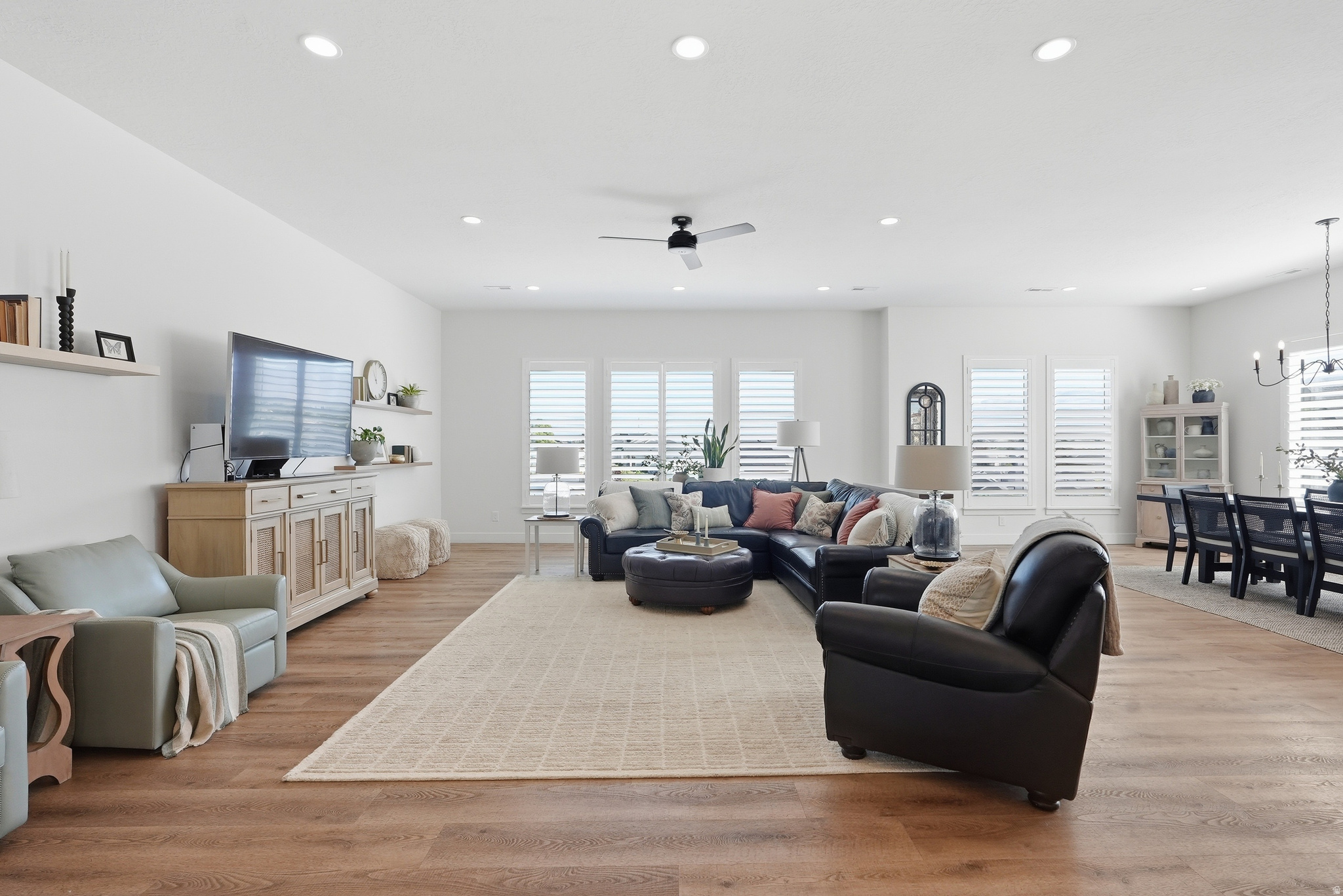 CLOVER RIDGE - Residential