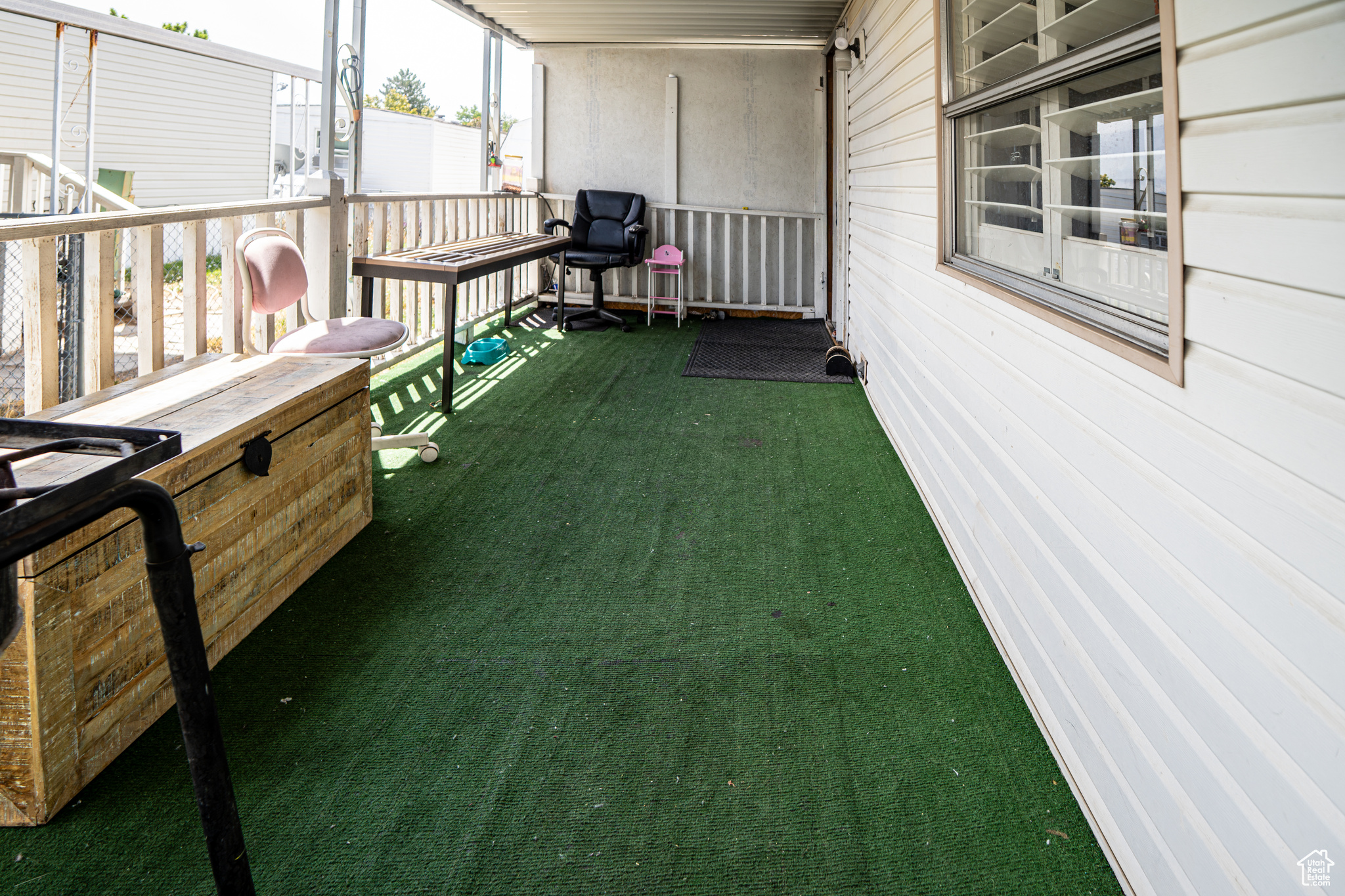 WINDSOR ESTATES - Residential