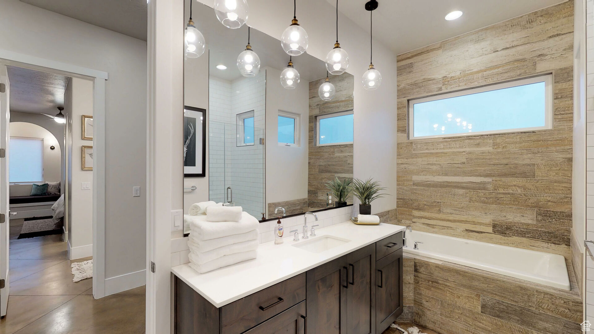 ADOBE HILLS - Residential