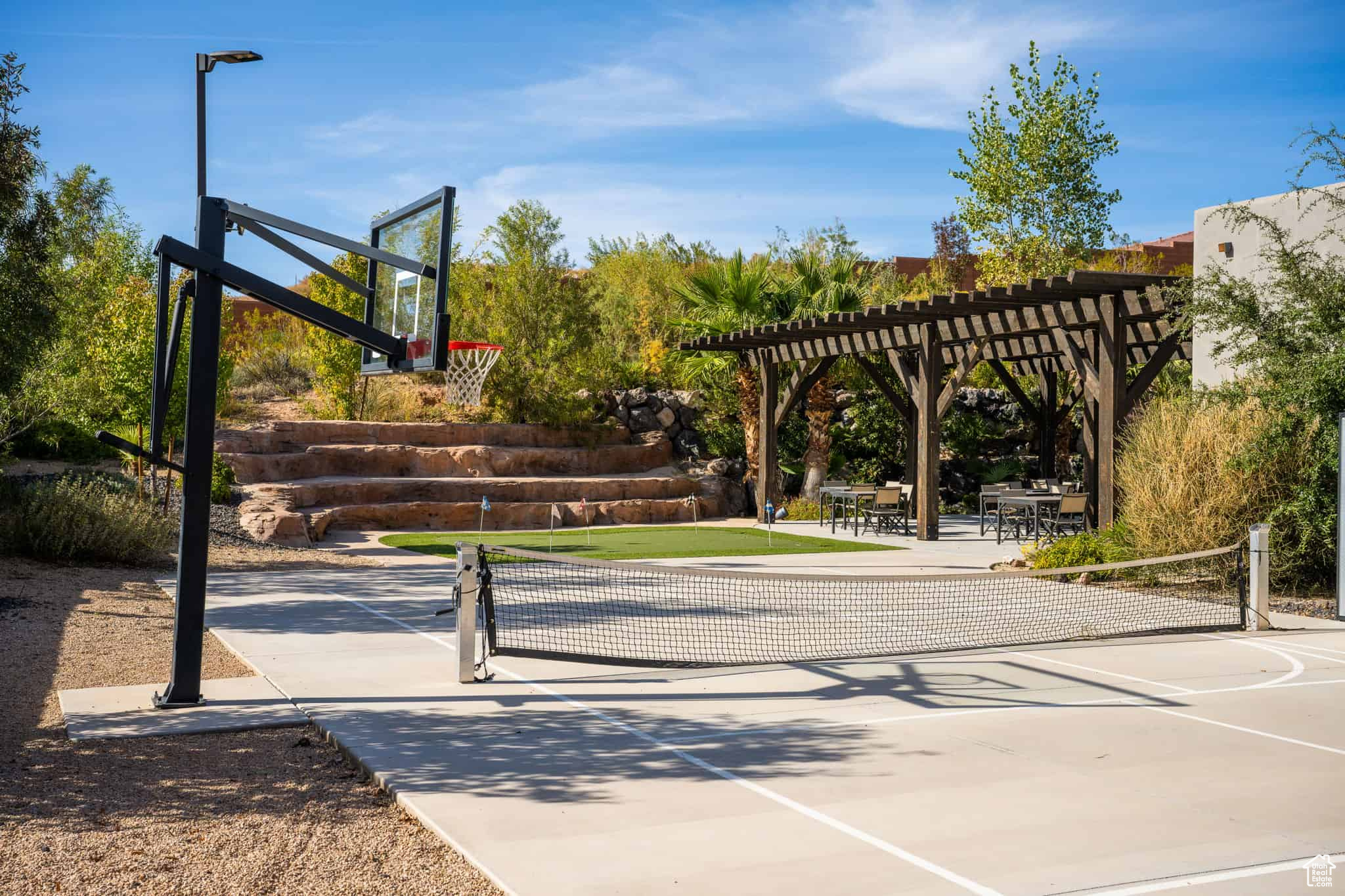 ADOBE HILLS - Residential