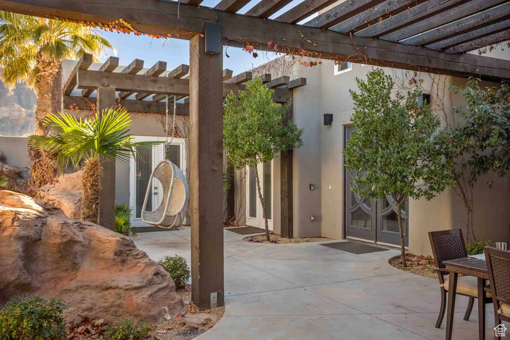 ADOBE HILLS - Residential