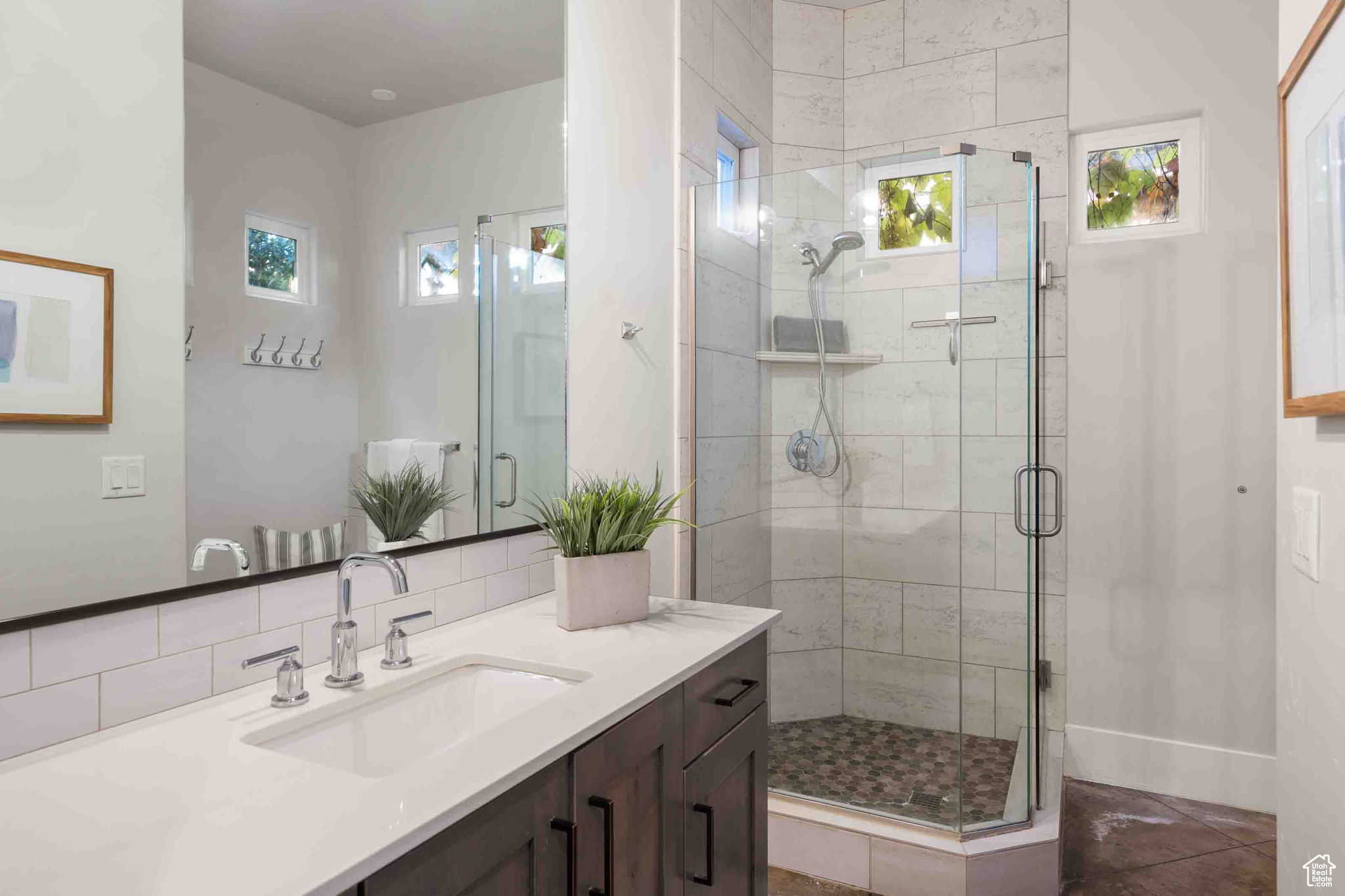 ADOBE HILLS - Residential