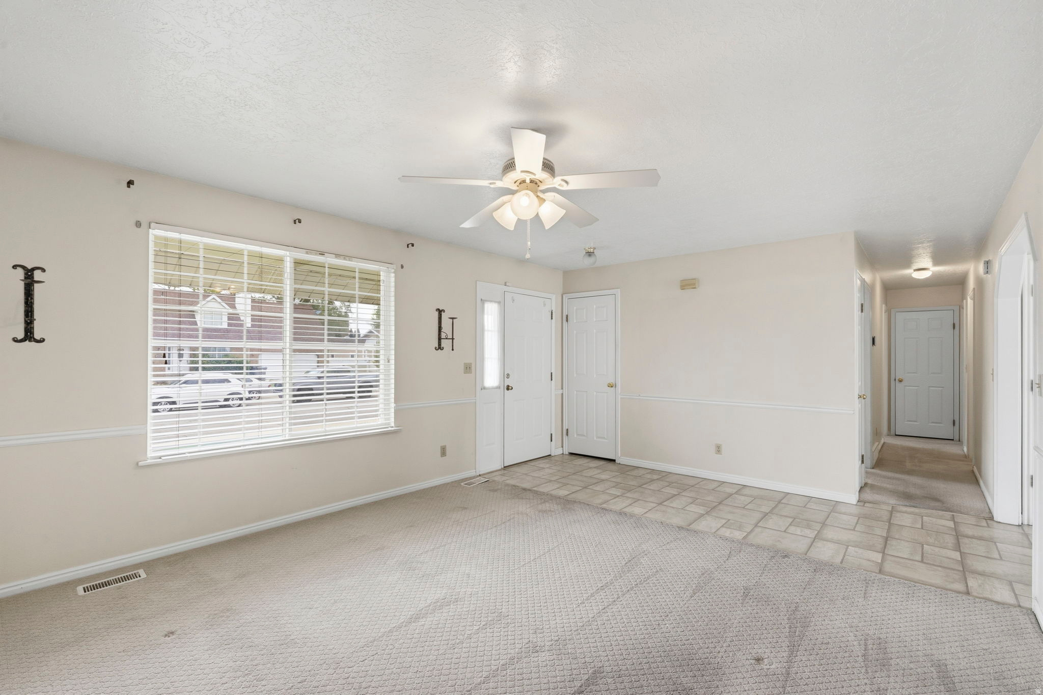 HILLTOP - Residential