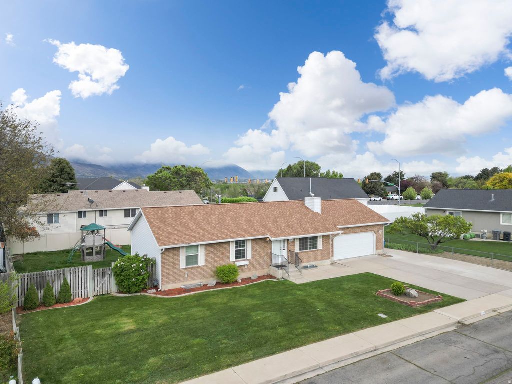 Photo of 1134 N 80 E, American Fork, UT 84003 (MLS # 2153120)