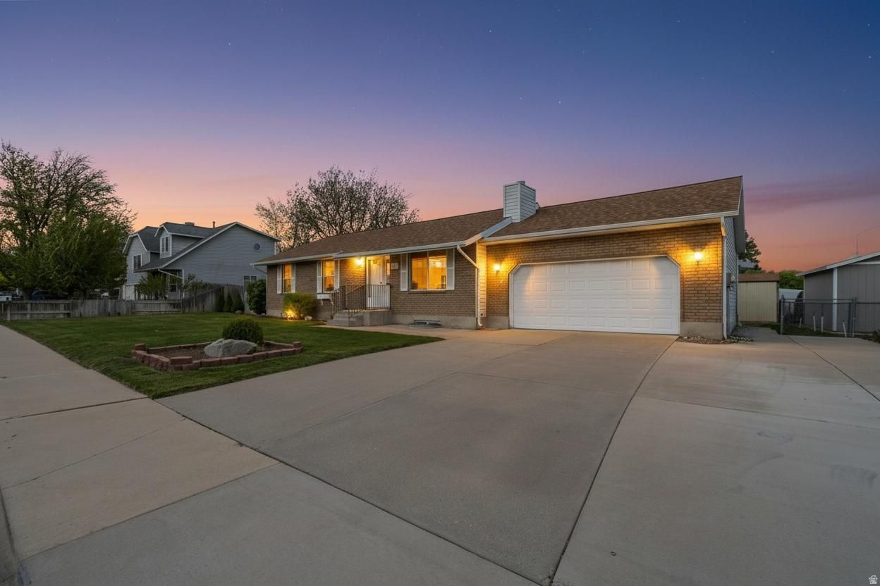 HILLTOP - Residential