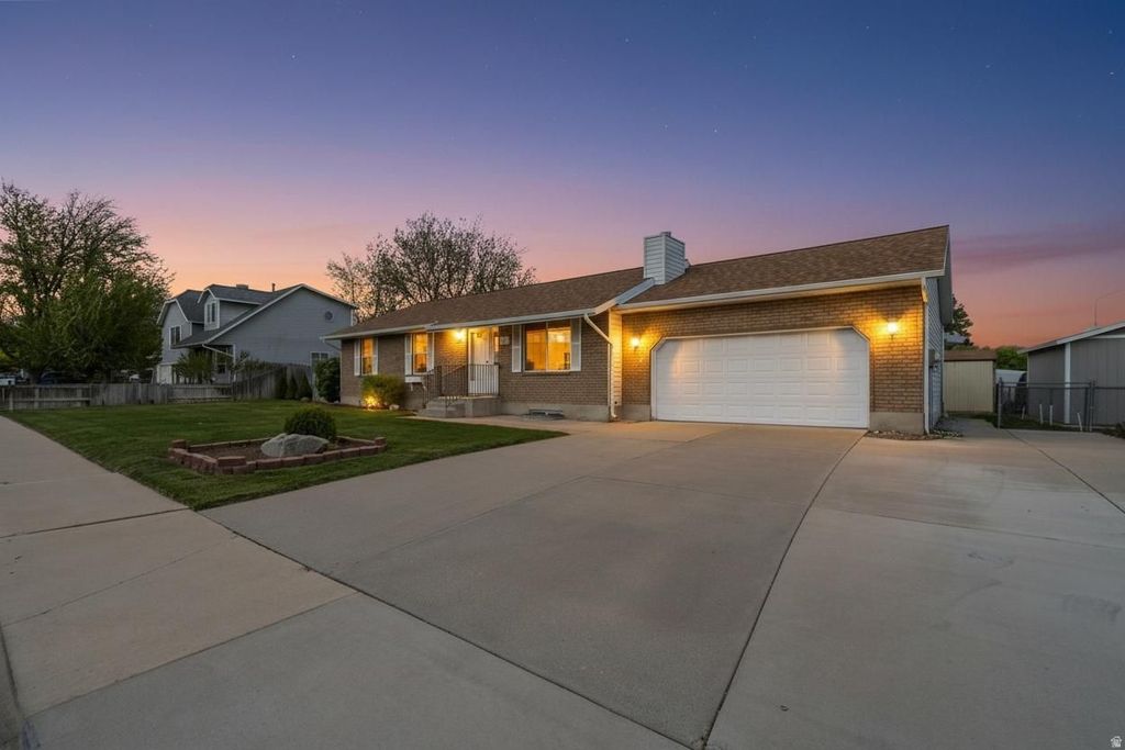 Photo of 1134 N 80 E, American Fork, UT 84003 (MLS # 2153120)