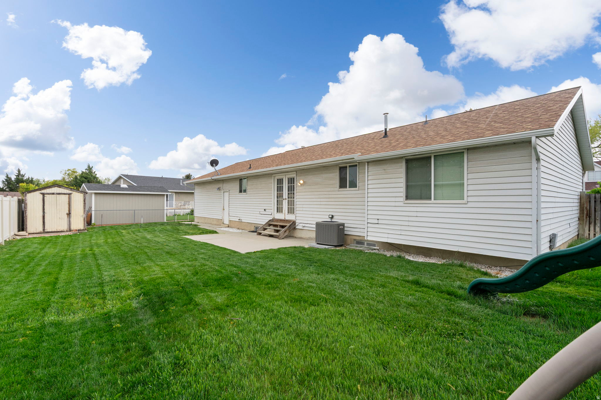 HILLTOP - Residential