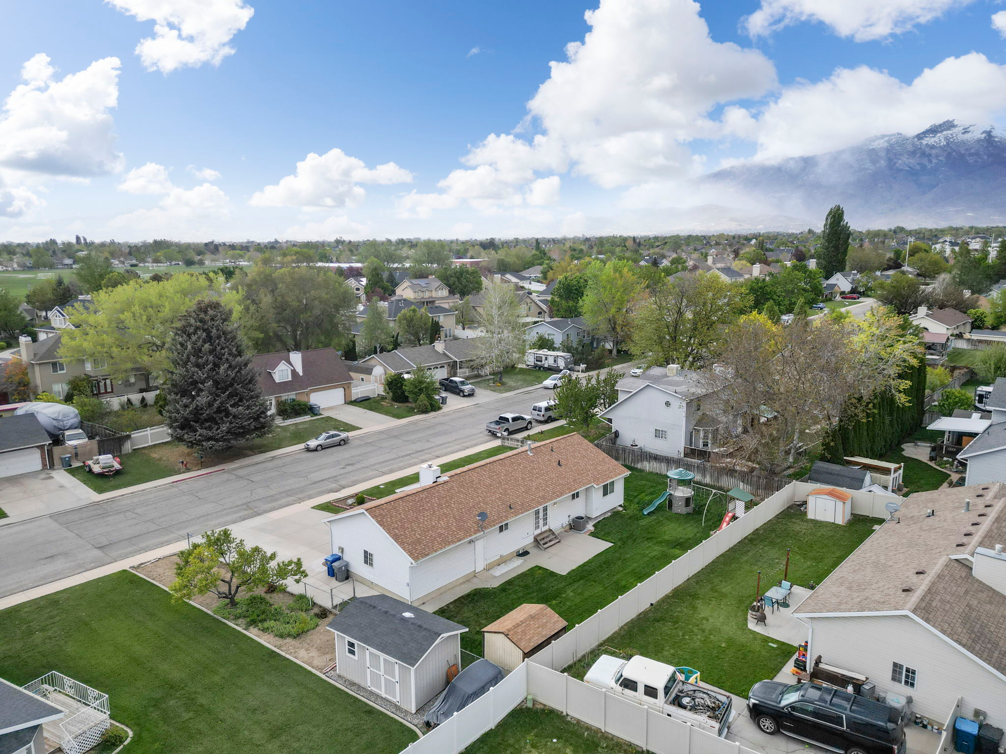 HILLTOP - Residential