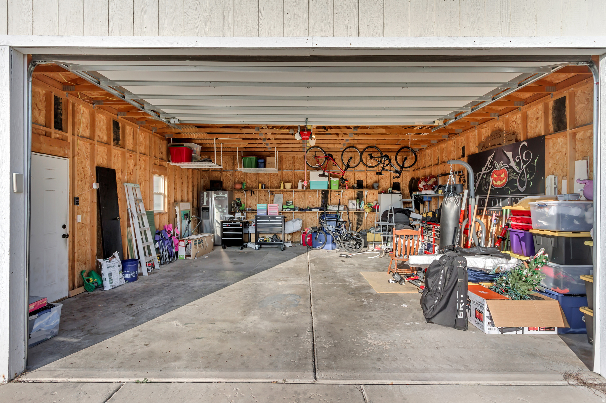 CANYON WEST - Residential