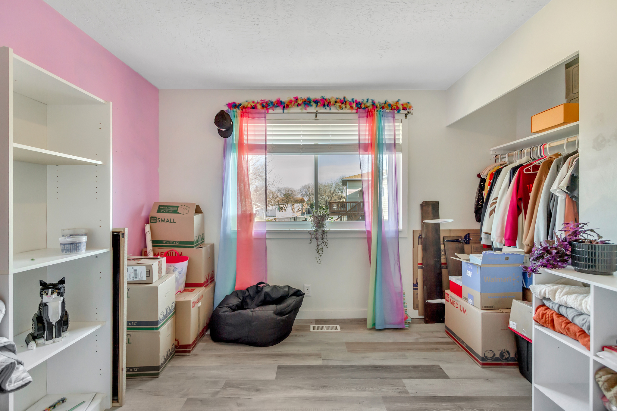 CANYON WEST - Residential