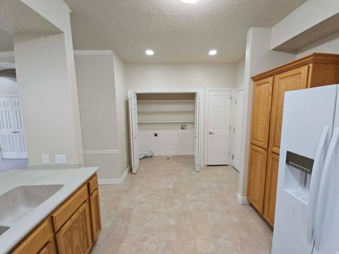 Tiny photo for 22 S 700 E #2 E, American Fork, UT 84003 (MLS # 2136883)